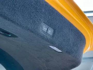 ANDERE Urus Sport-Paket  Body-Style-Paket  Service NEU