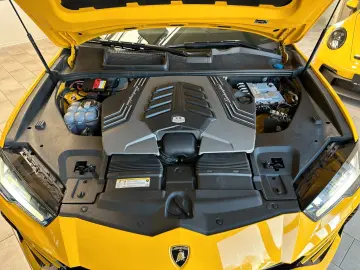 ANDERE Urus Sport-Paket  Body-Style-Paket  Service NEU