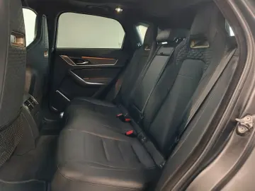 ANDERE Jaguar F-Pace 5.0 V8 550 CV AWD aut. Edition 198