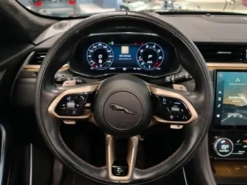 ANDERE Jaguar F-Pace 5.0 V8 550 CV AWD aut. Edition 198