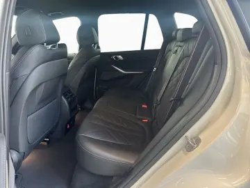 BMW X5 xDr30d M Sport Pro AHK Iconic H K PAPro HUD