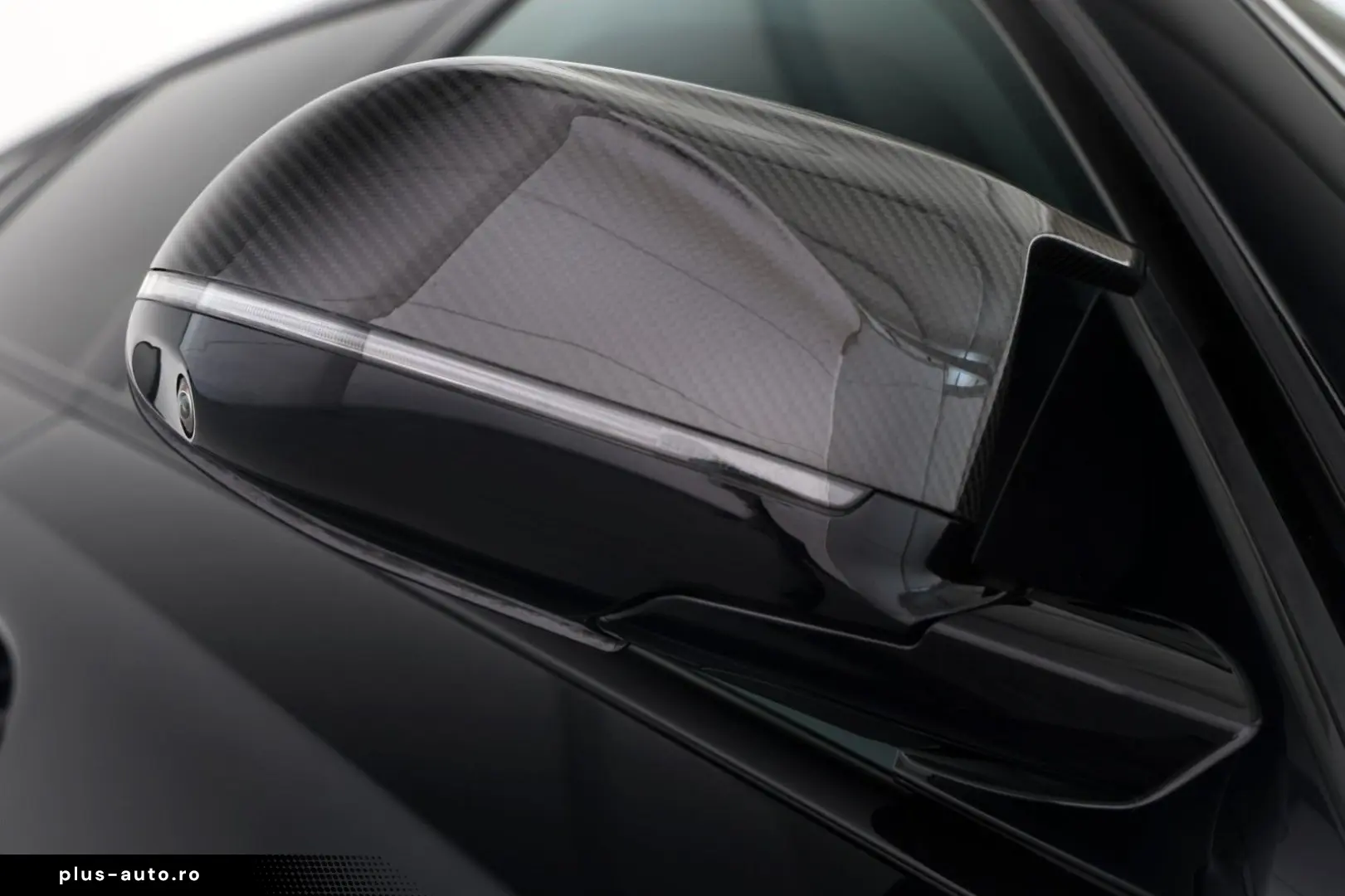 BMW X6 M Competition Sky Lounge Carbon Soft AHK TV