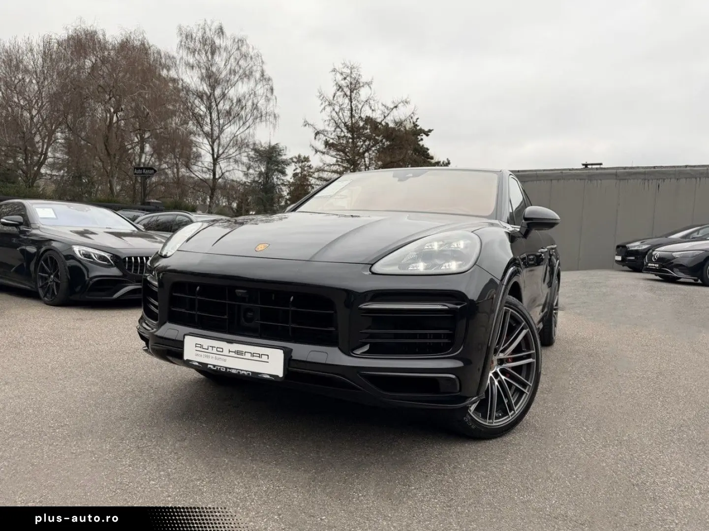 PORSCHE Cayenne Coupe GTS ACC HUD PDCC Massage STHZ