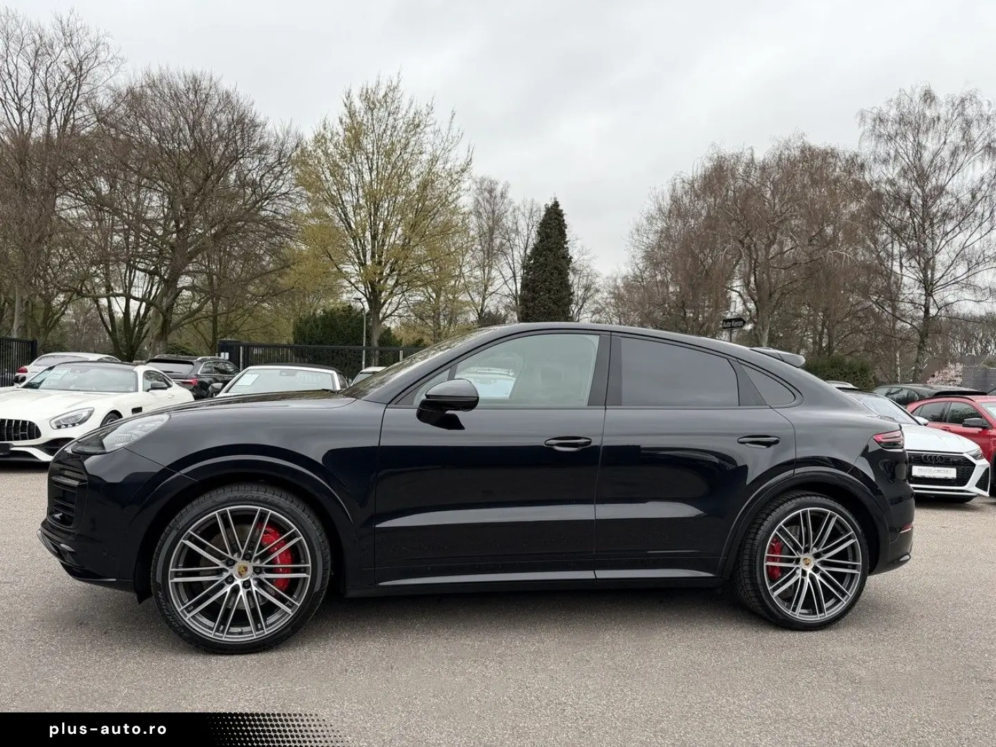 PORSCHE Cayenne Coupe GTS ACC HUD PDCC Massage STHZ