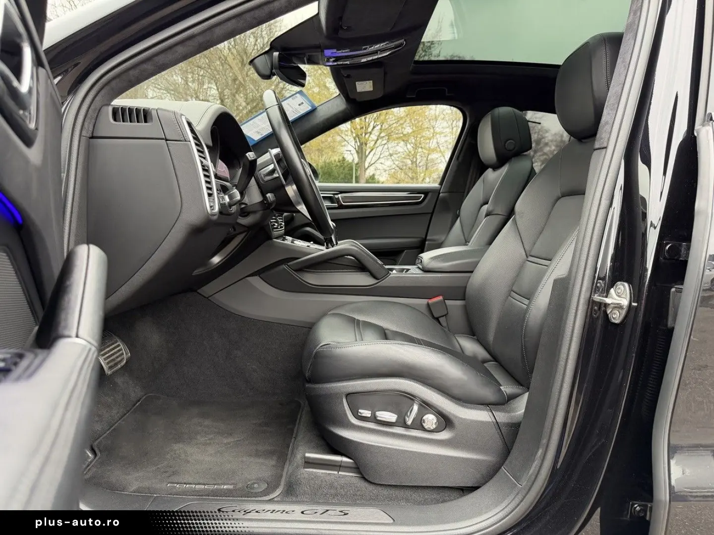 PORSCHE Cayenne Coupe GTS ACC HUD PDCC Massage STHZ