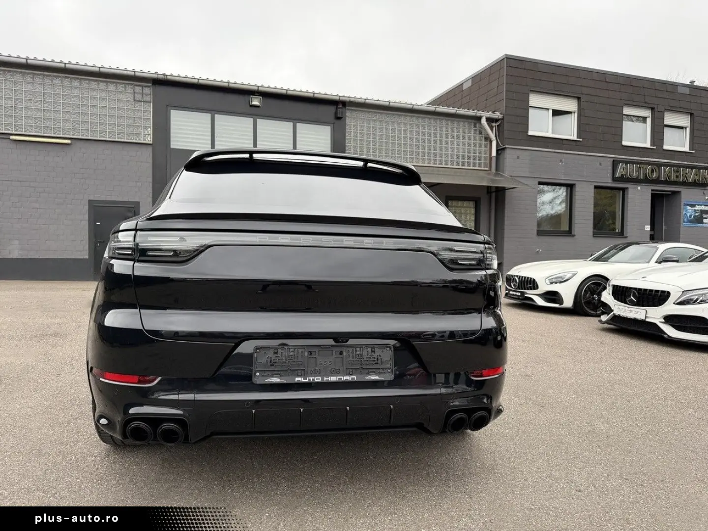 PORSCHE Cayenne Coupe GTS ACC HUD PDCC Massage STHZ