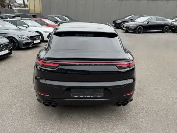 PORSCHE Cayenne Coupe GTS ACC HUD PDCC Massage STHZ