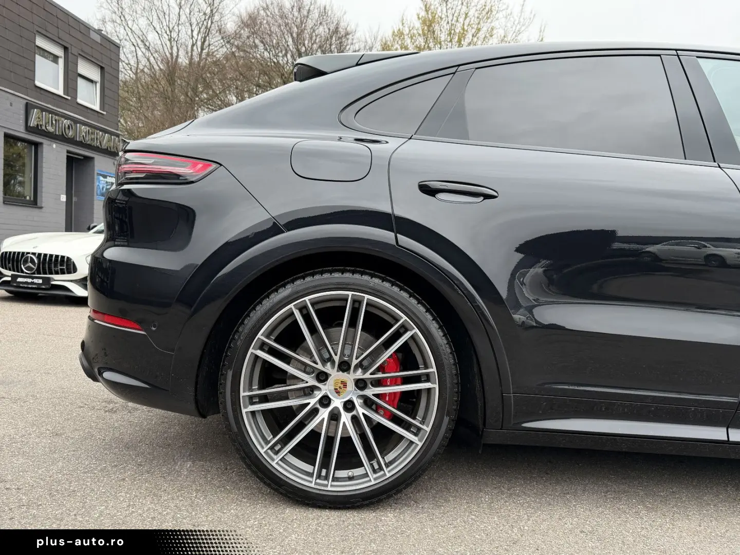 PORSCHE Cayenne Coupe GTS ACC HUD PDCC Massage STHZ