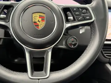 PORSCHE Cayenne Coupe GTS ACC HUD PDCC Massage STHZ