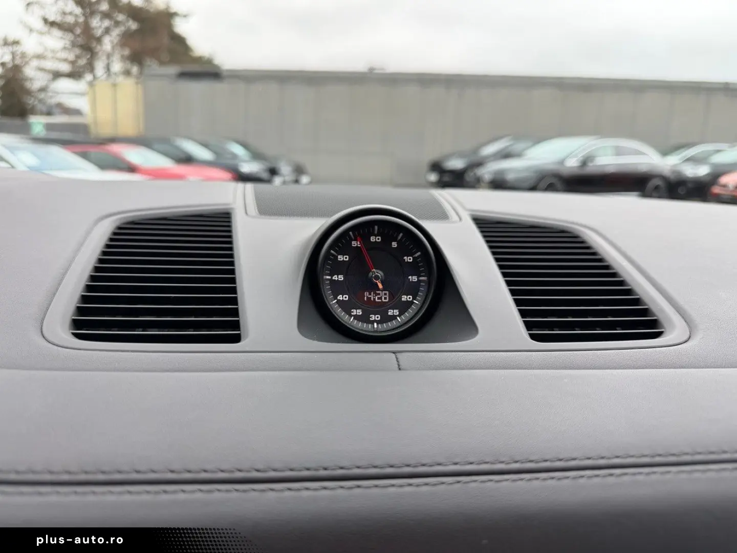 PORSCHE Cayenne Coupe GTS ACC HUD PDCC Massage STHZ