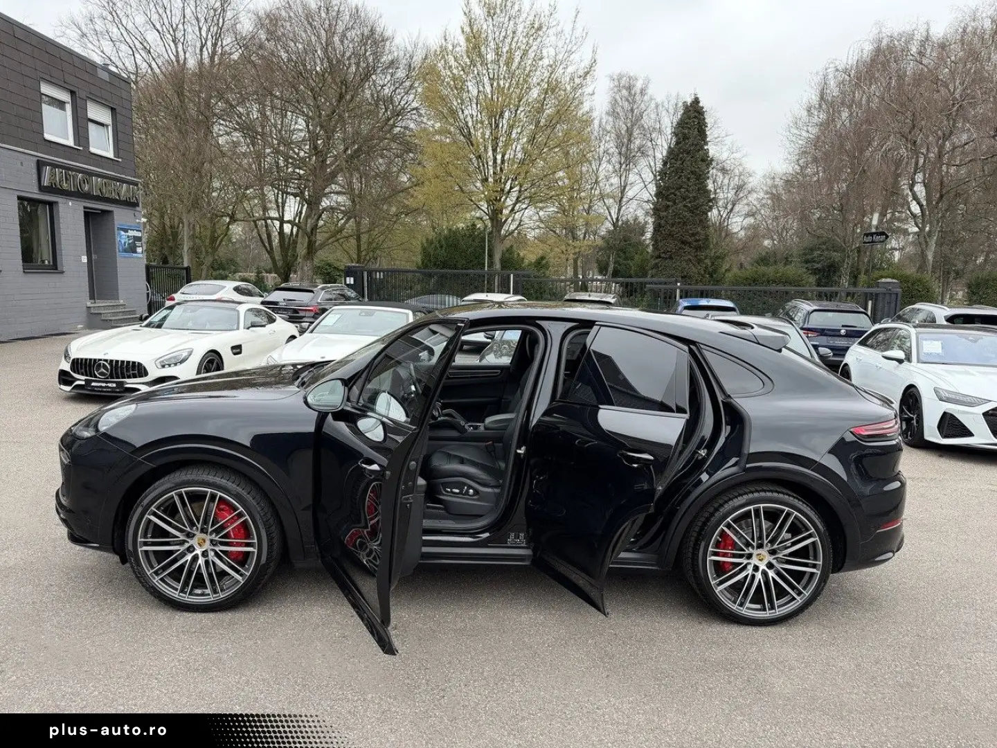 PORSCHE Cayenne Coupe GTS ACC HUD PDCC Massage STHZ