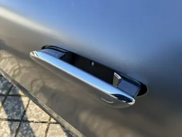 MERCEDES-BENZ AMG EQS 53 4M  AMG BURM NIGHT DIGI LIGHT HYPER