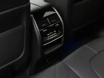 BMW X5 M50i H K DAB Laser 360 Alarm Belüftung 22Zoll