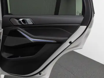 BMW X5 M50i H K DAB Laser 360 Alarm Belüftung 22Zoll