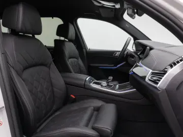 BMW X5 M50i H K DAB Laser 360 Alarm Belüftung 22Zoll