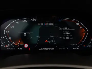 BMW X5 M50i H K DAB Laser 360 Alarm Belüftung 22Zoll