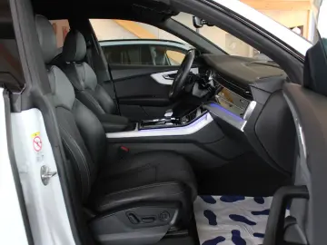 AUDI Q8 50 TDI S tronic quattro S line sport