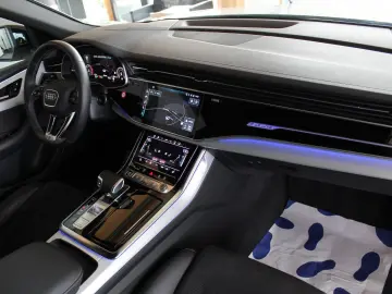 AUDI Q8 50 TDI S tronic quattro S line sport