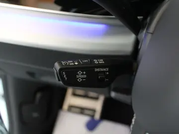 AUDI Q8 50 TDI S tronic quattro S line sport