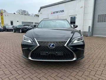 LEXUS ES 300h Explore Led 1.Hand Scheckheft Leder