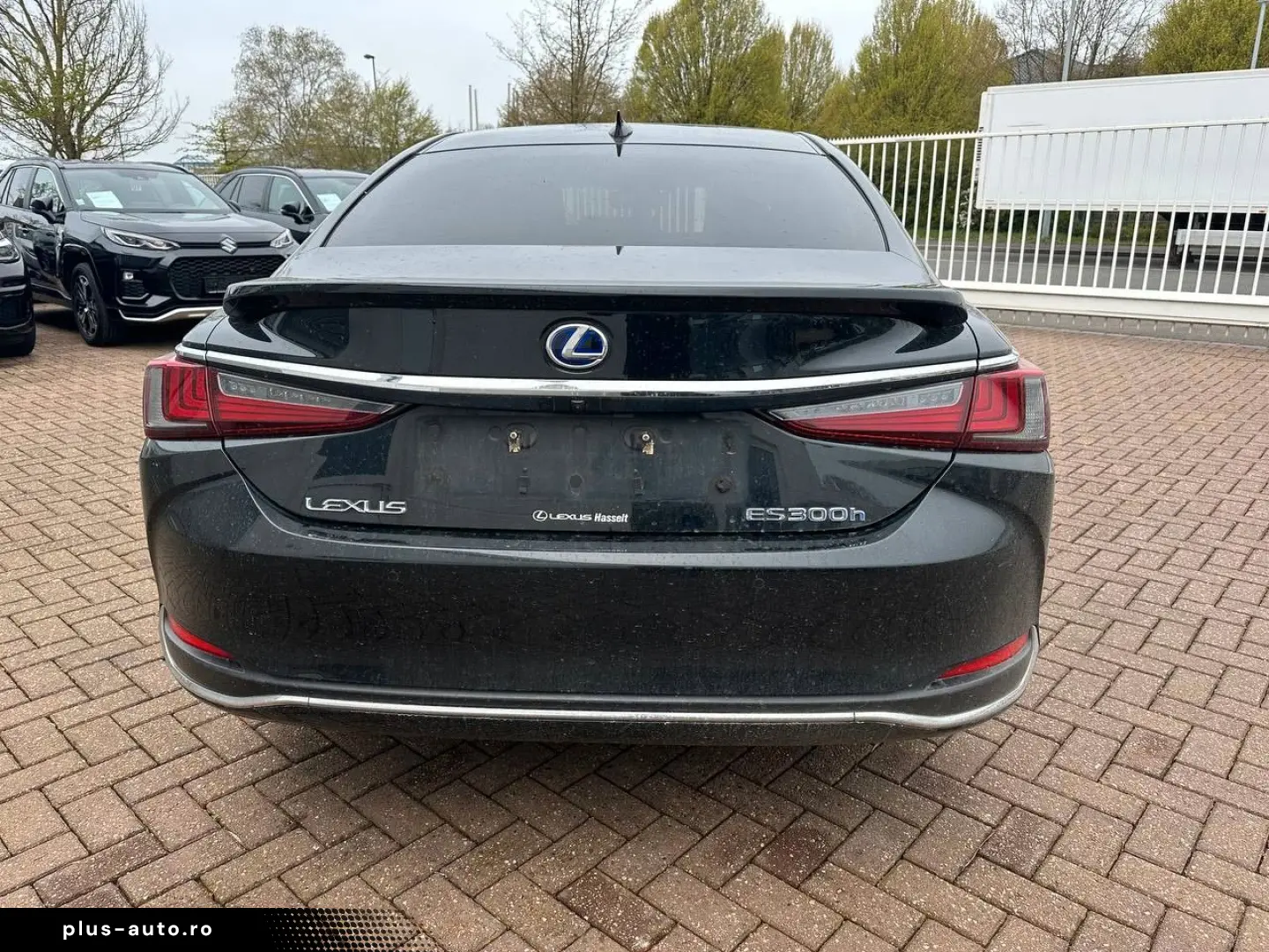 LEXUS ES 300h Explore Led 1.Hand Scheckheft Leder