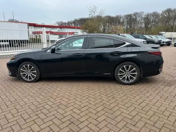LEXUS ES 300h Explore Led 1.Hand Scheckheft Leder