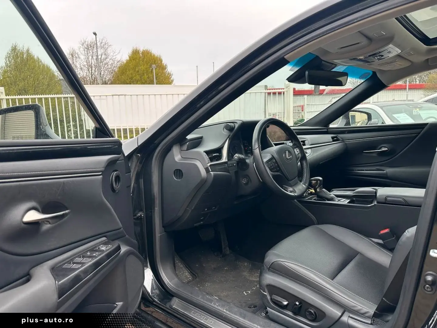 LEXUS ES 300h Explore Led 1.Hand Scheckheft Leder