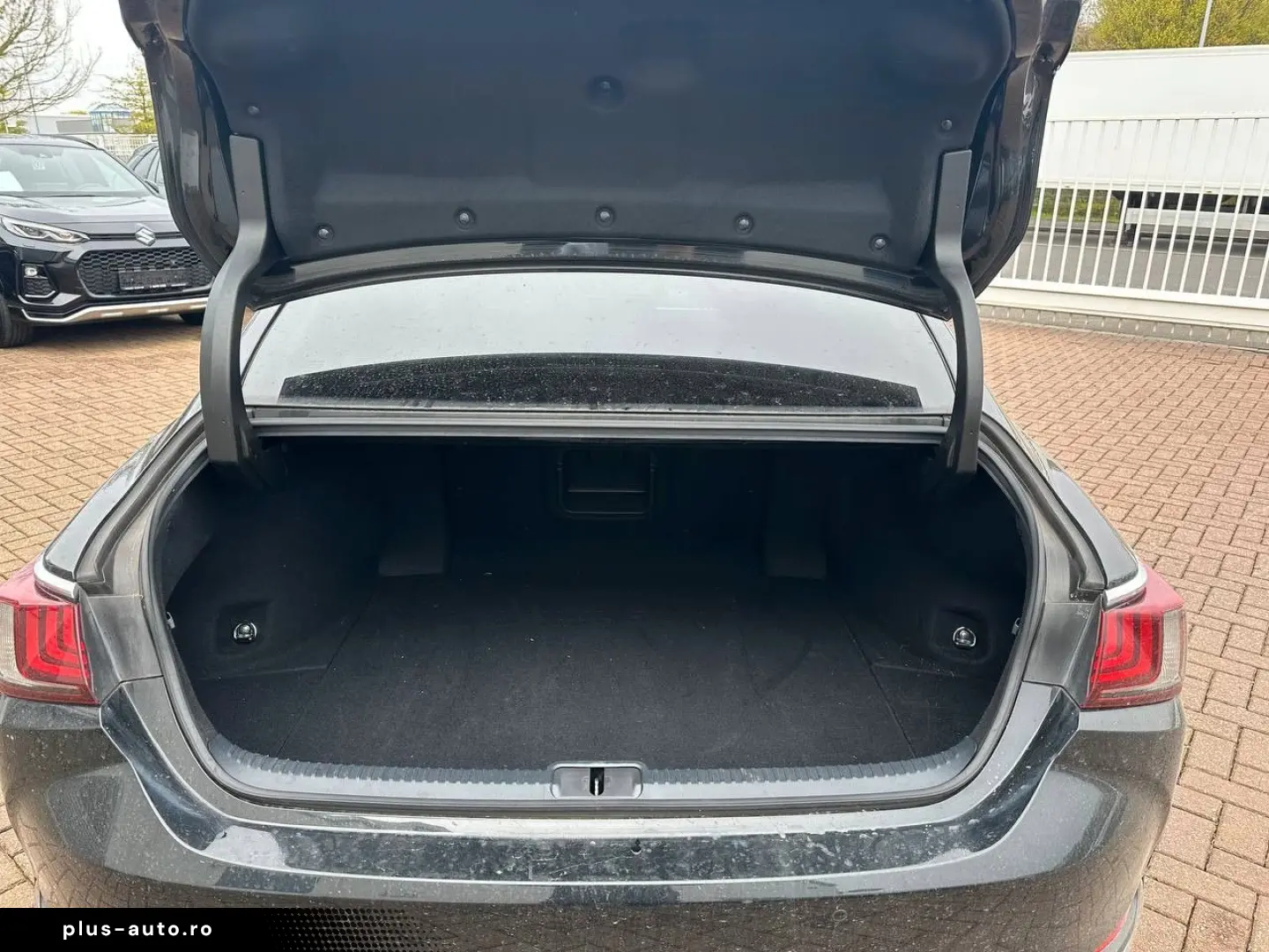 LEXUS ES 300h Explore Led 1.Hand Scheckheft Leder