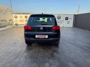 Volkswagen TIGUAN 2011