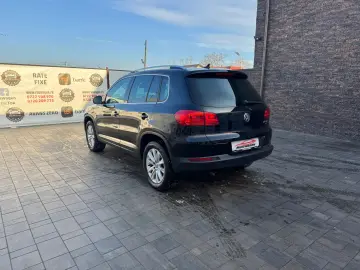 Volkswagen TIGUAN 2011