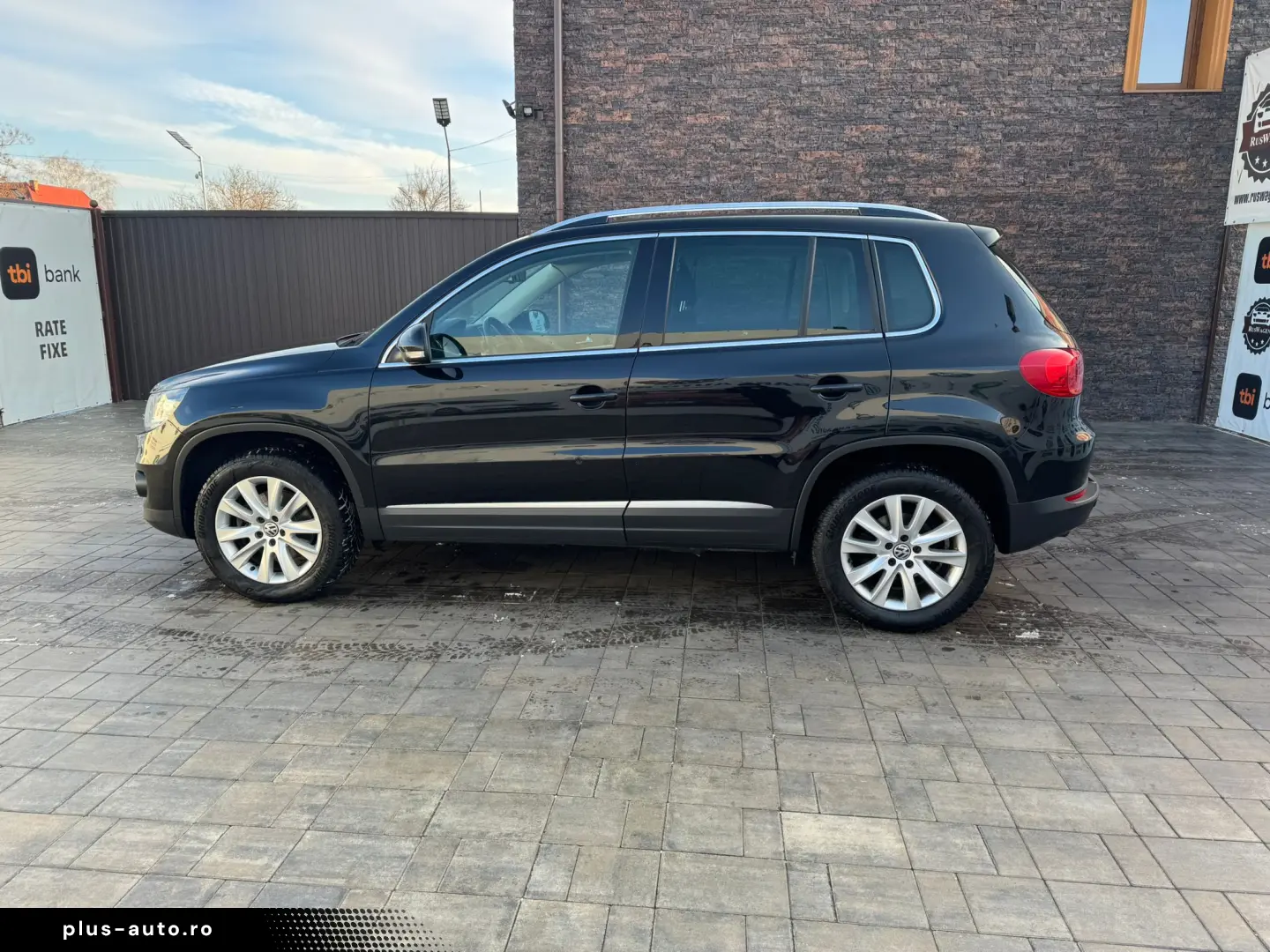 Volkswagen TIGUAN 2011