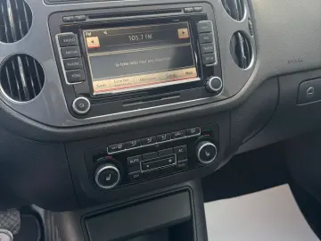 Volkswagen TIGUAN 2011