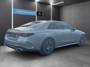 Mercedes-Benz E 200 AMG