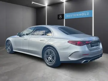 Mercedes-Benz E 200 AMG