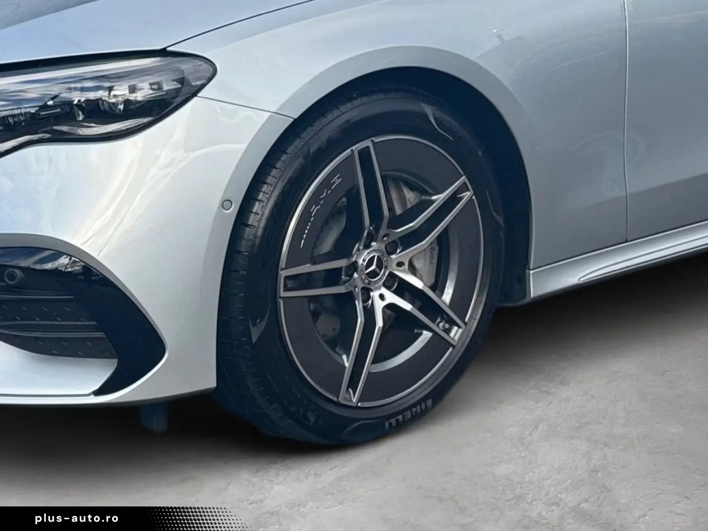 Mercedes-Benz E 200 AMG