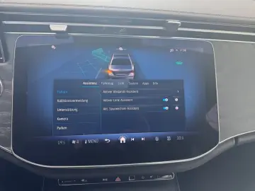 Mercedes-Benz E 200 AMG