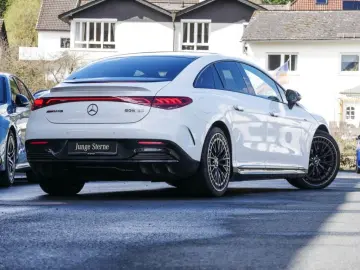 MERCEDES-BENZ EQE 53 AMG 4M  Pano Burm Hyper HAL HUD&hellip;