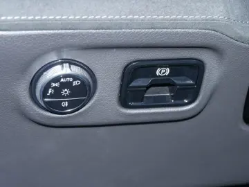 MERCEDES-BENZ EQE 53 AMG 4M  Pano Burm Hyper HAL HUD&hellip;