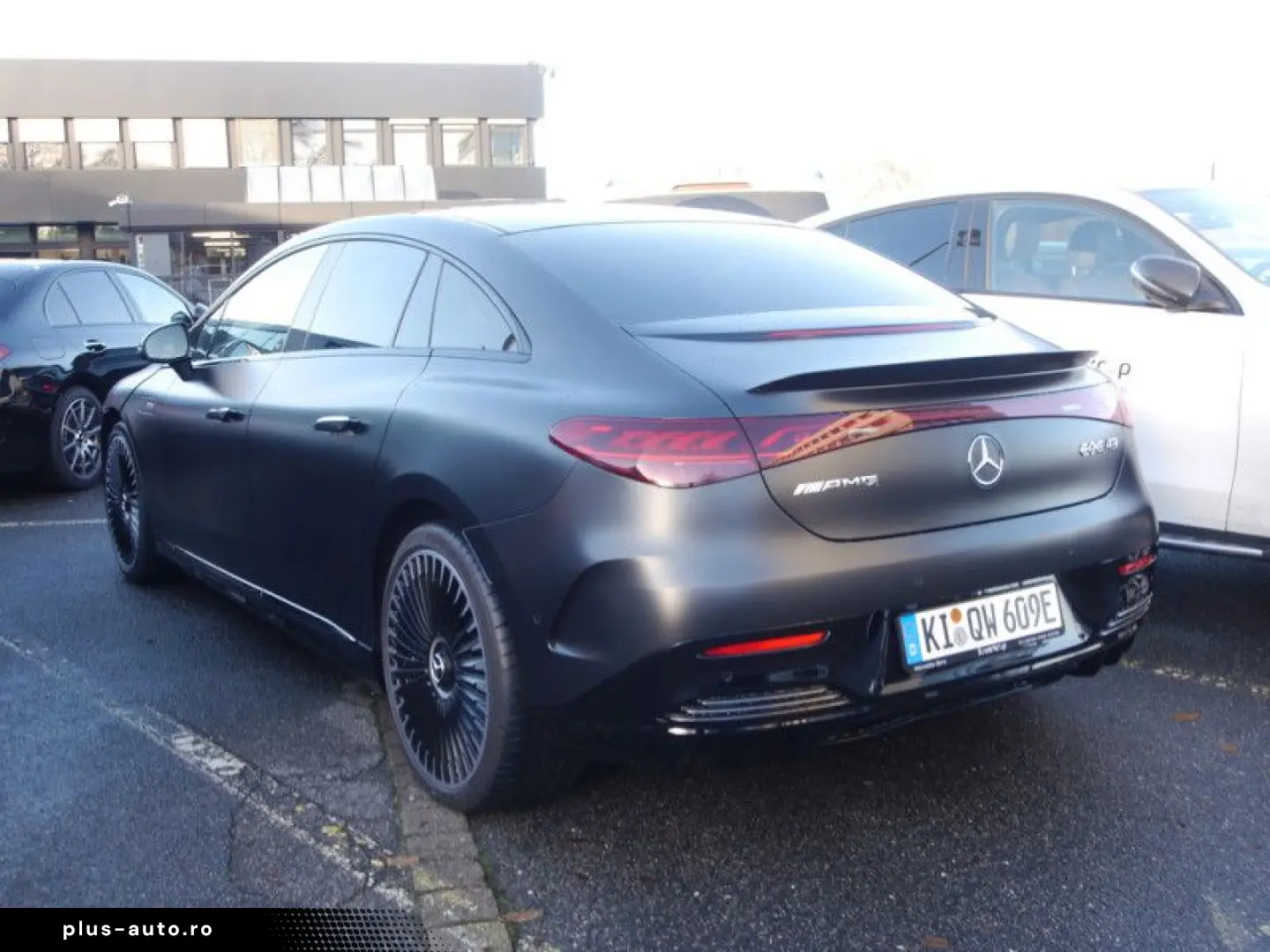 MERCEDES-BENZ EQE 43 AMG 4M AMG BURM NIGHT MEMO 360 AIRMATIC