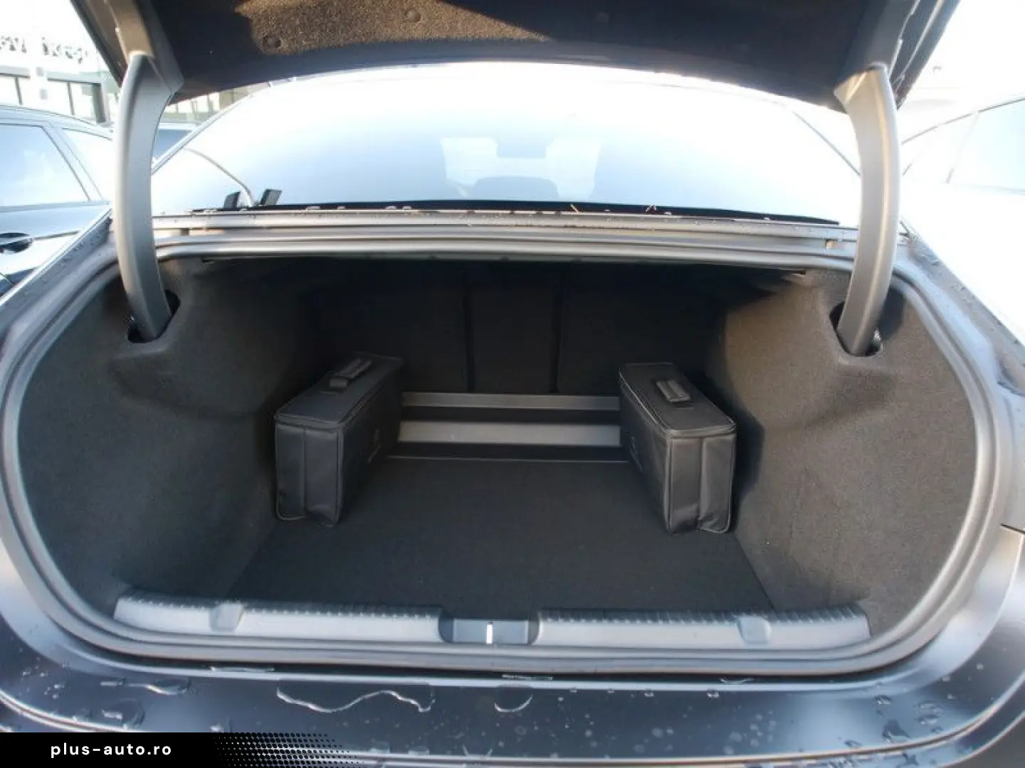 MERCEDES-BENZ EQE 43 AMG 4M AMG BURM NIGHT MEMO 360 AIRMATIC