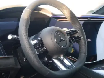 MERCEDES-BENZ EQE 43 AMG 4M AMG BURM NIGHT MEMO 360 AIRMATIC