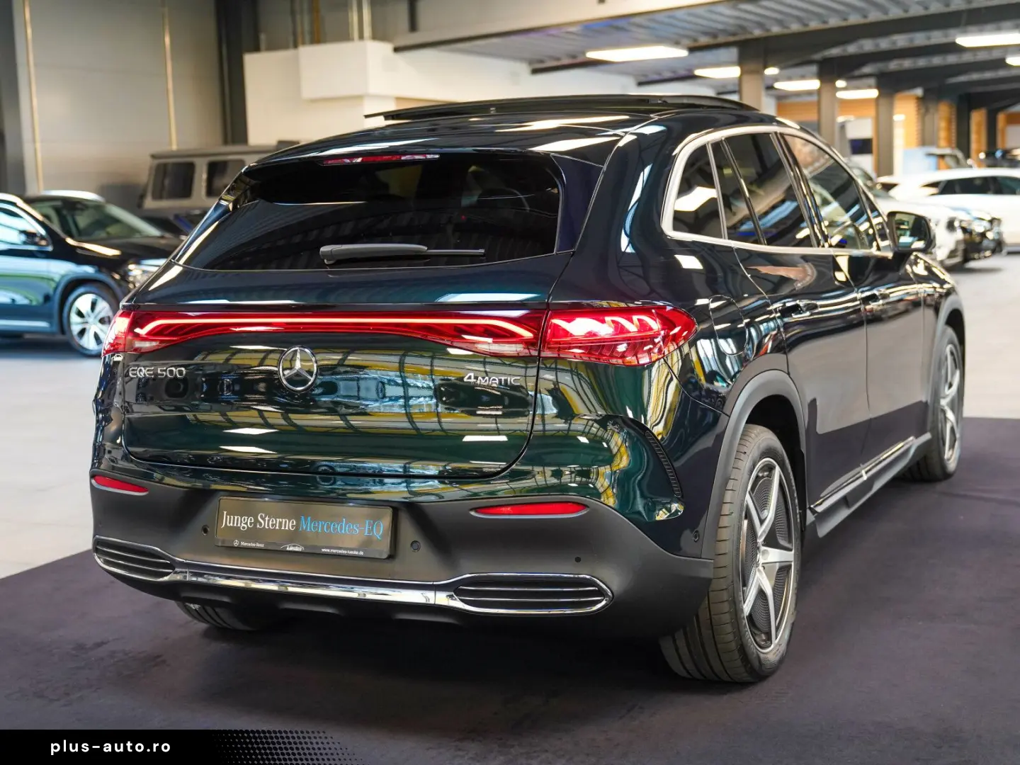 MERCEDES-BENZ EQE 500 4M AMG Line Premium Plus HYPERSCREEN