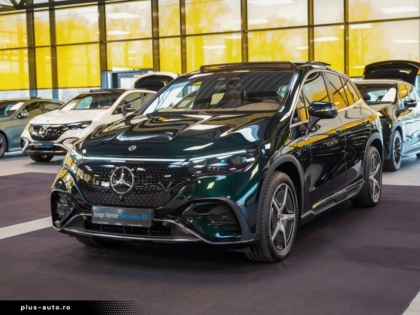 MERCEDES-BENZ EQE 500 4M AMG Line Premium Plus HYPERSCREEN