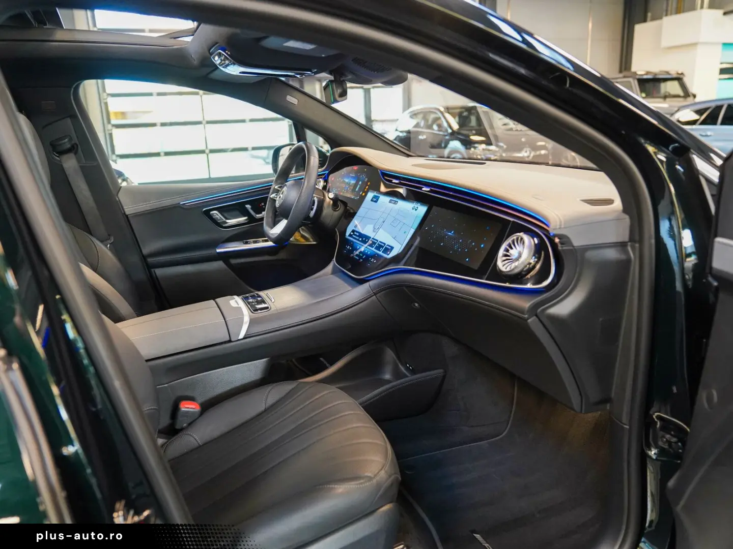 MERCEDES-BENZ EQE 500 4M AMG Line Premium Plus HYPERSCREEN