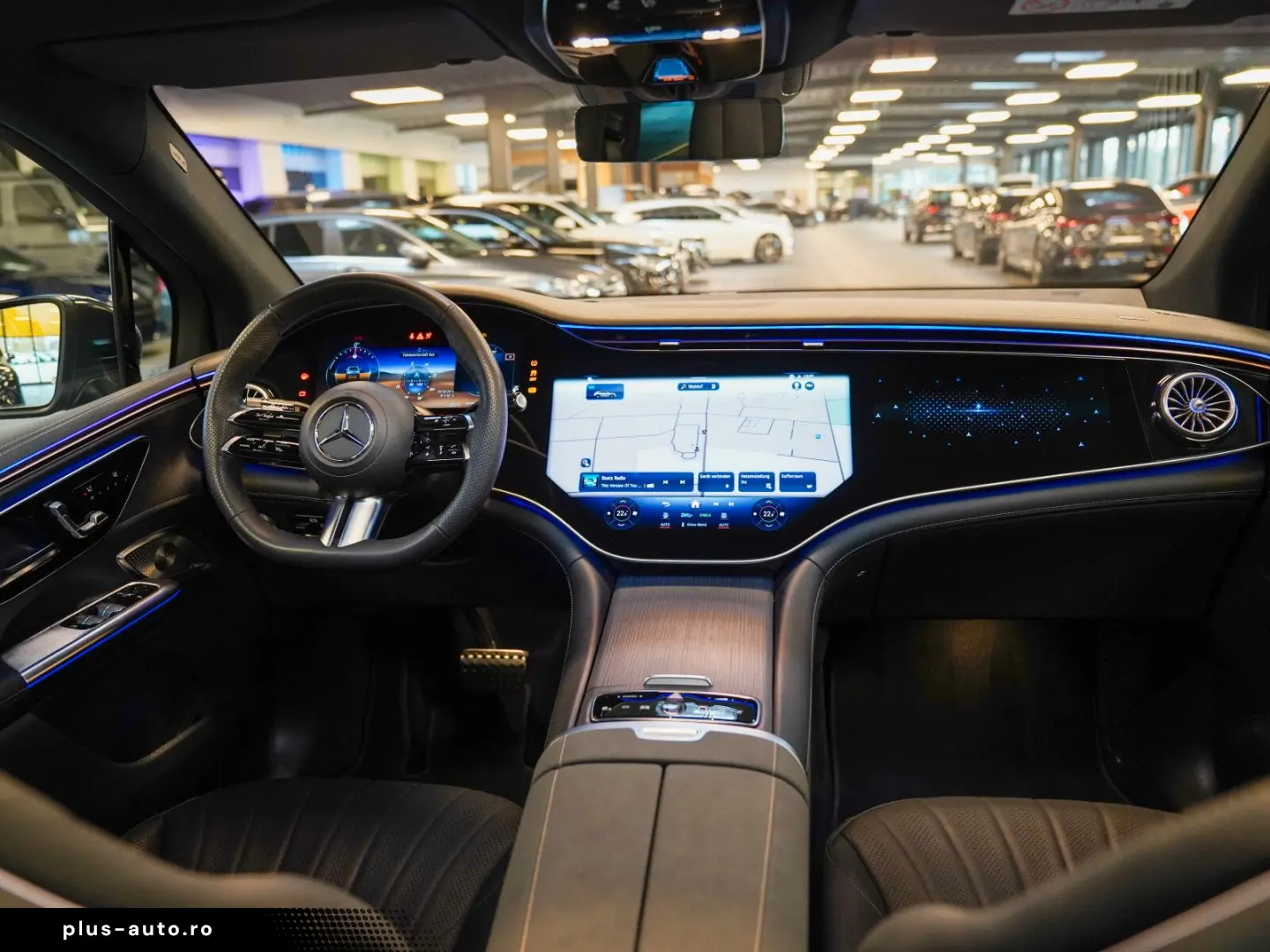 MERCEDES-BENZ EQE 500 4M AMG Line Premium Plus HYPERSCREEN