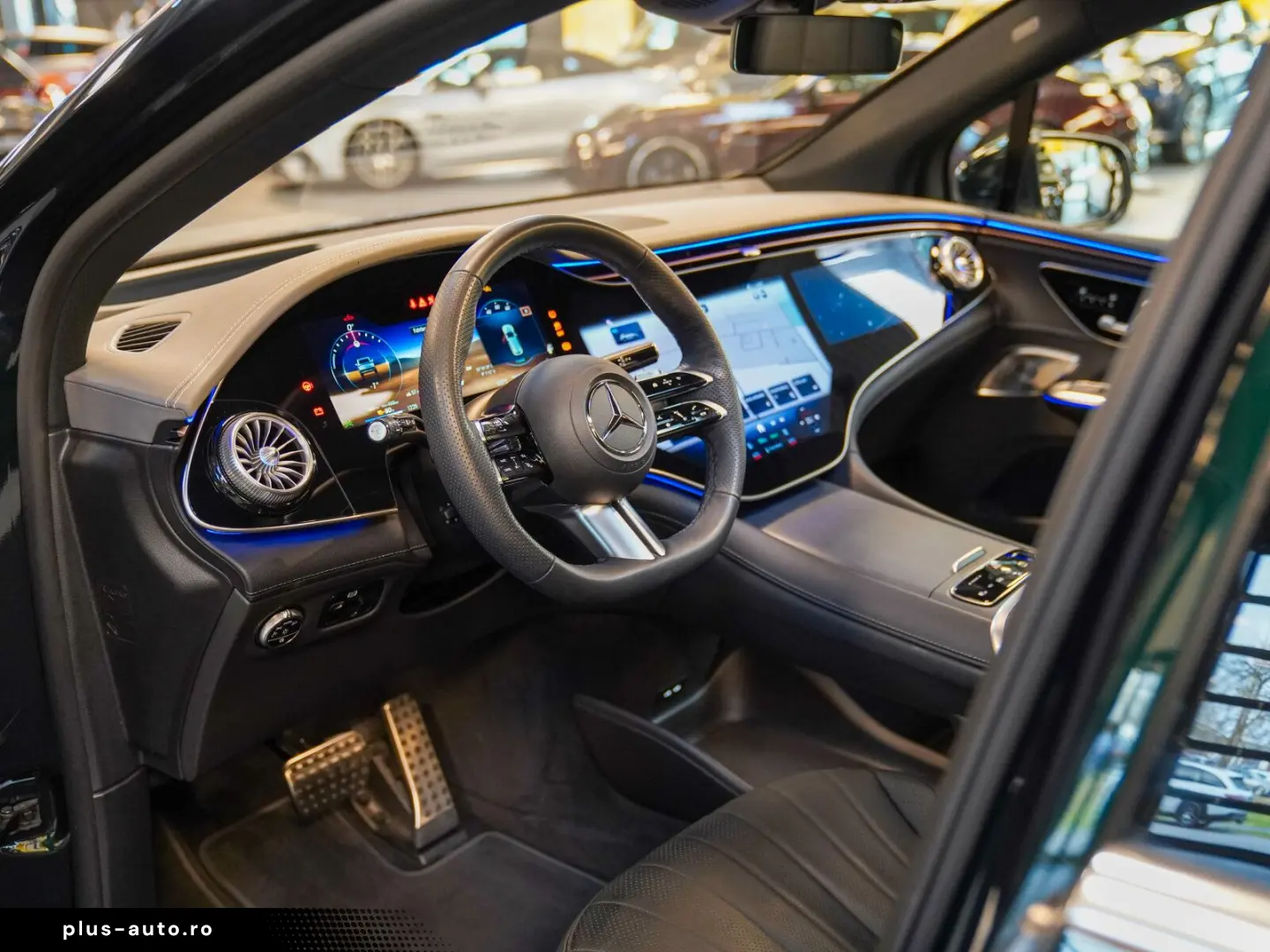 MERCEDES-BENZ EQE 500 4M AMG Line Premium Plus HYPERSCREEN