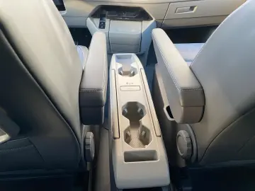 VW T7 Multivan TDI Edition STYLE LED HUD AHK ACC