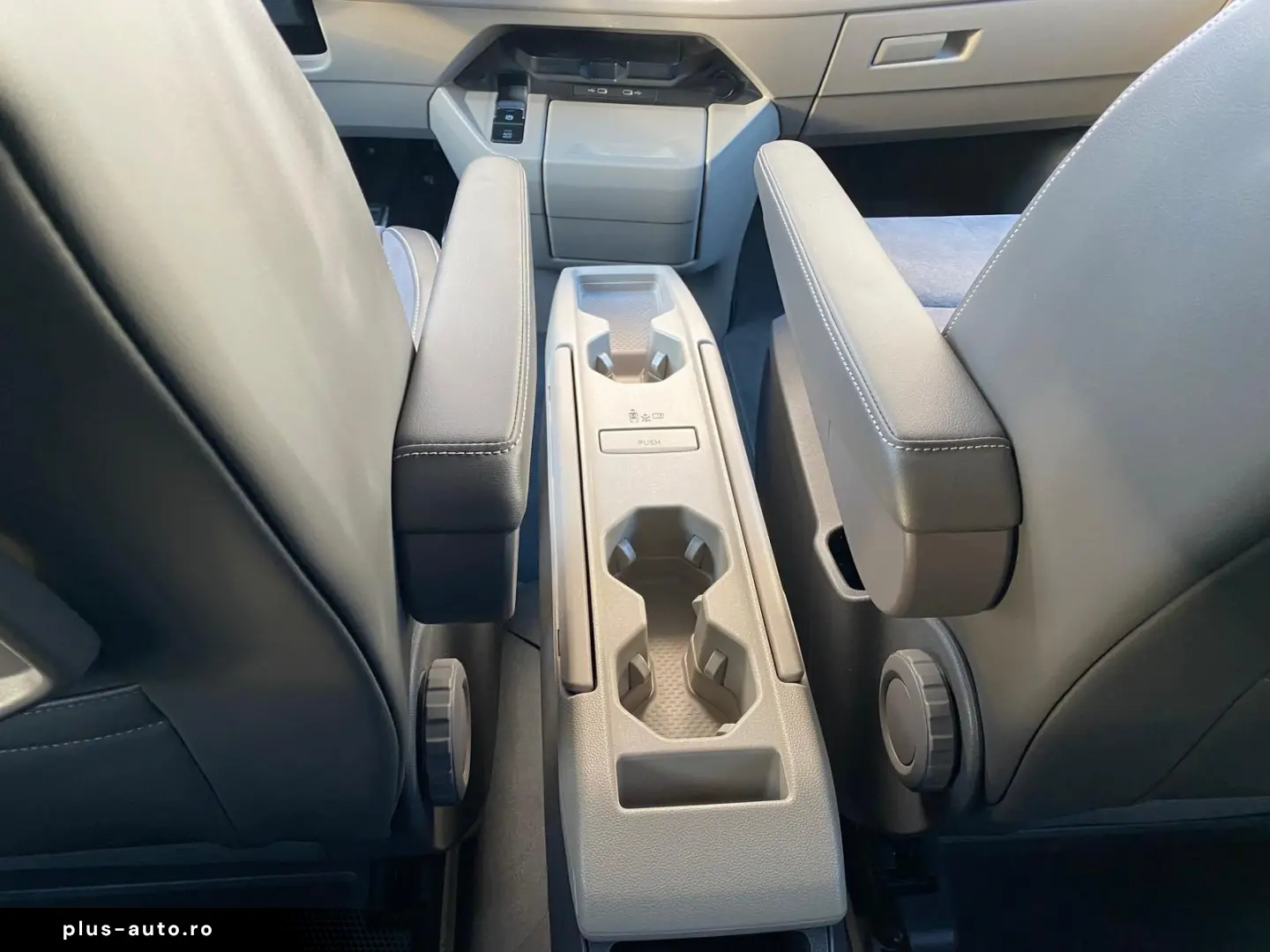 VW T7 Multivan TDI Edition STYLE LED HUD AHK ACC