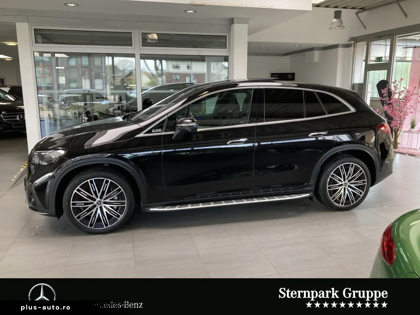 MERCEDES-BENZ EQE 350 4M SUV AMG Pano DigiL Dist Bur&hellip;