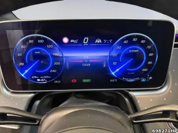 MERCEDES-BENZ EQE SUV 350 4M AMG Line AIRMATIC Burmester 360